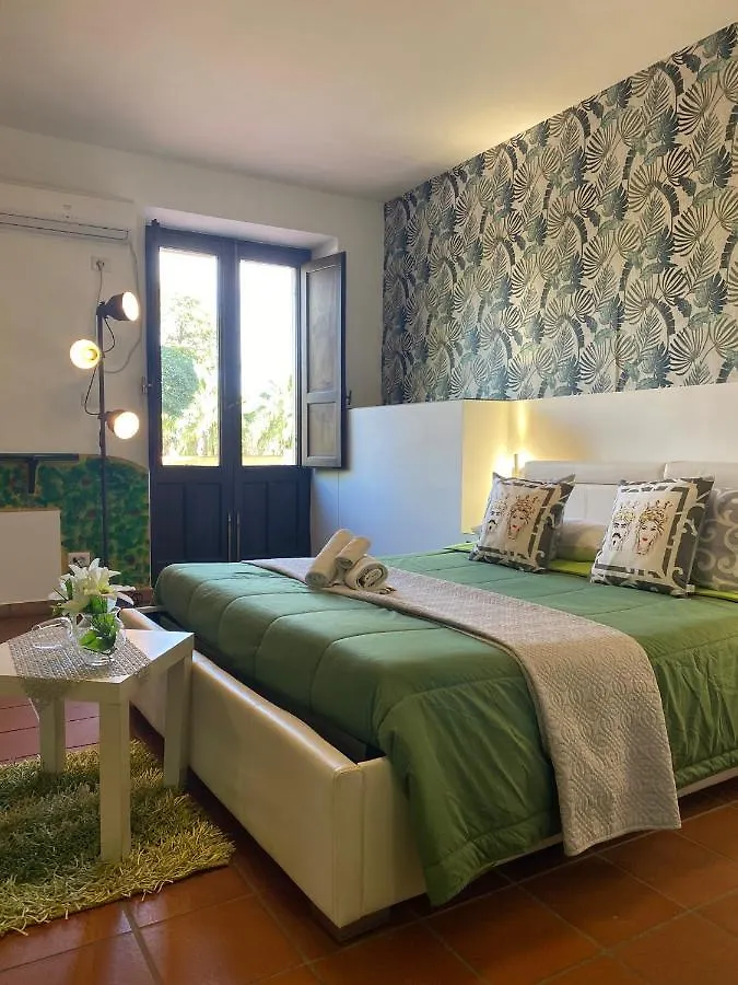 Villa Oasi Del Fiumefreddo à Fiumefreddo di Sicilia Séjour à la ferme