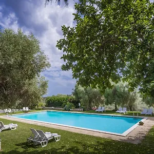 Borgo Degli Ulivi Country house